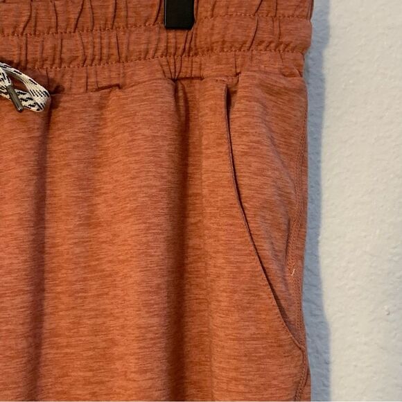 THREAD & SUPPLY Iceburg Joggers Women’s L Terracotta Supper Soft Stretch. - Picture 4 of 9